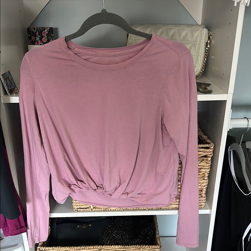Lululemon long sleeved top